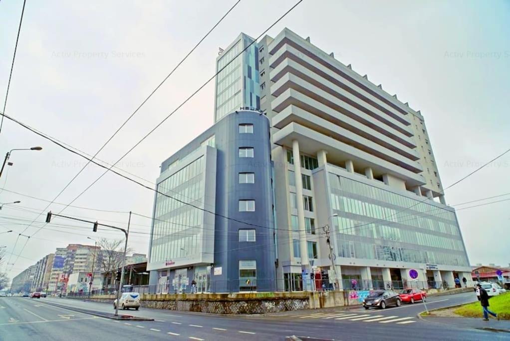 Central 700 Square Fructus Plaza - Eva Apartment تيميشورا المظهر الخارجي الصورة